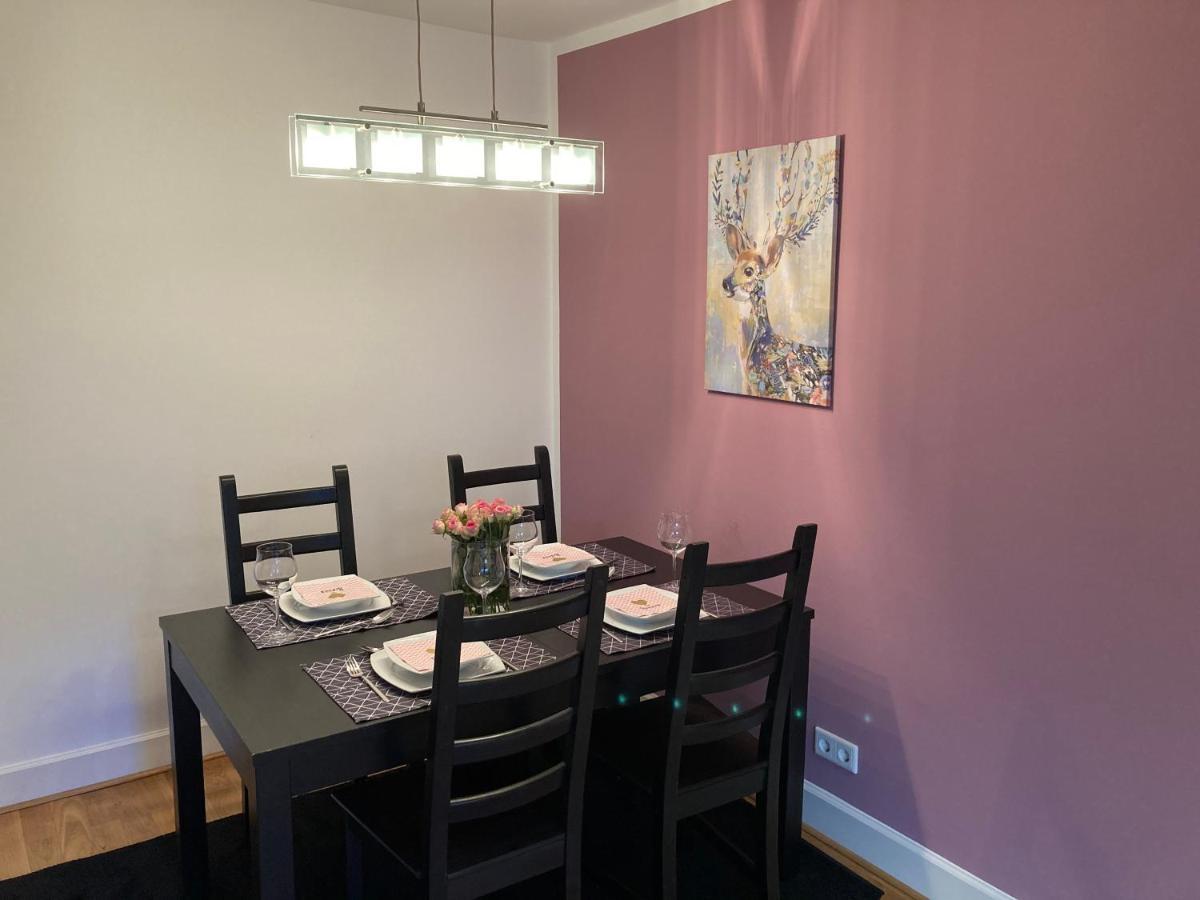 היידלברג Cafe & Hotel Knoesel מראה חיצוני תמונה