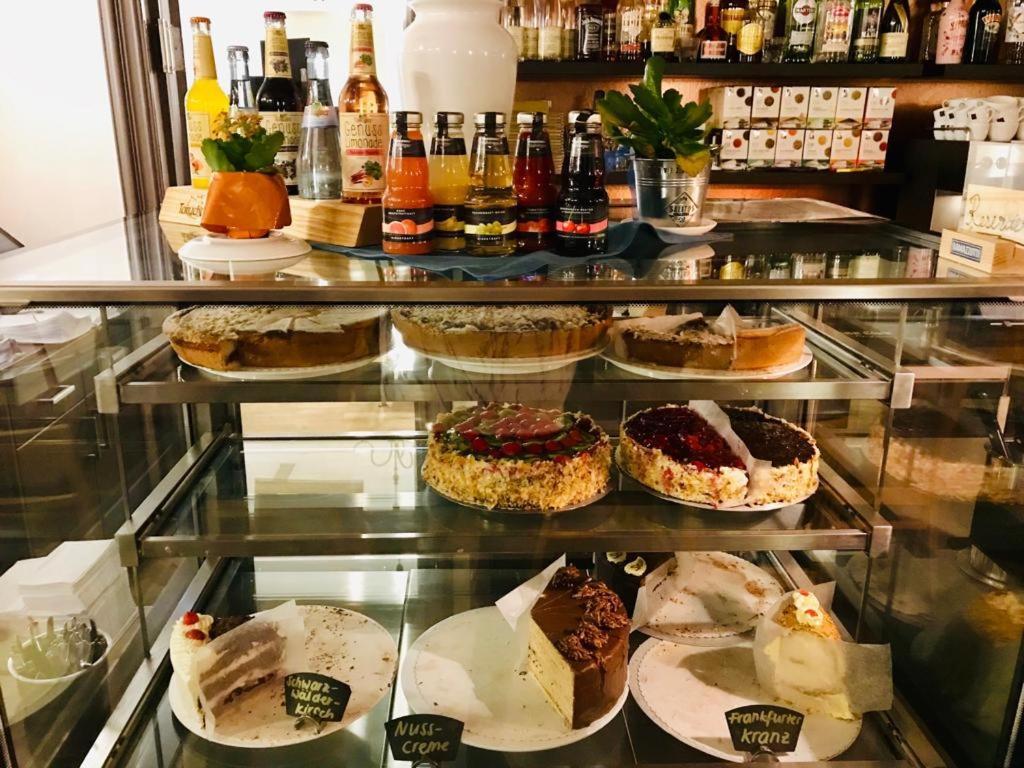 היידלברג Cafe & Hotel Knoesel מראה חיצוני תמונה