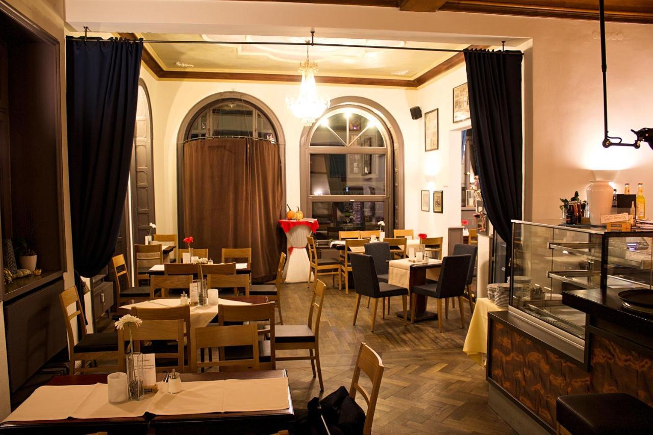 היידלברג Cafe & Hotel Knoesel מראה חיצוני תמונה